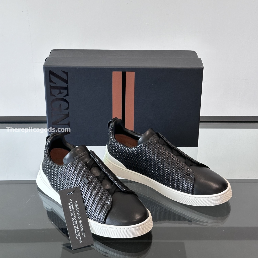 BLACK LEATHER TRIPLE STITCH SNEAKERS