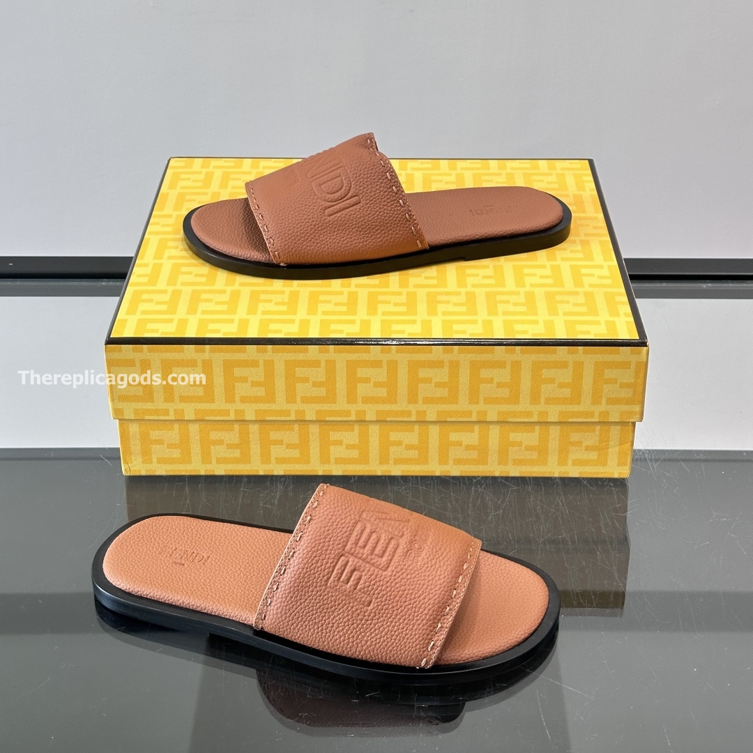 ROMA LOGO EMBOSSED SLIDES BROWN LEATHER - FD186