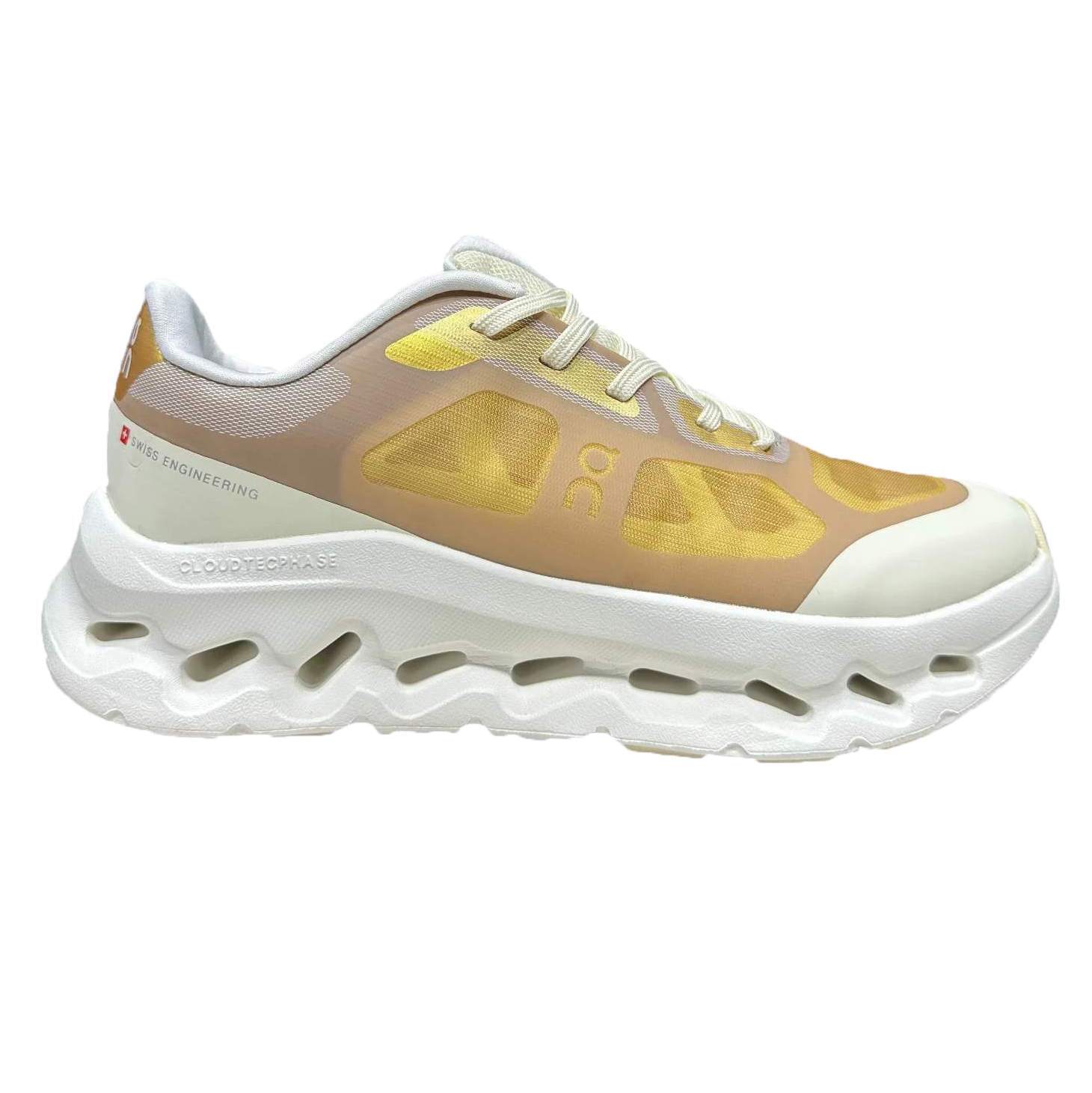REMIX SNEAKERS IN GREY AND BROWN