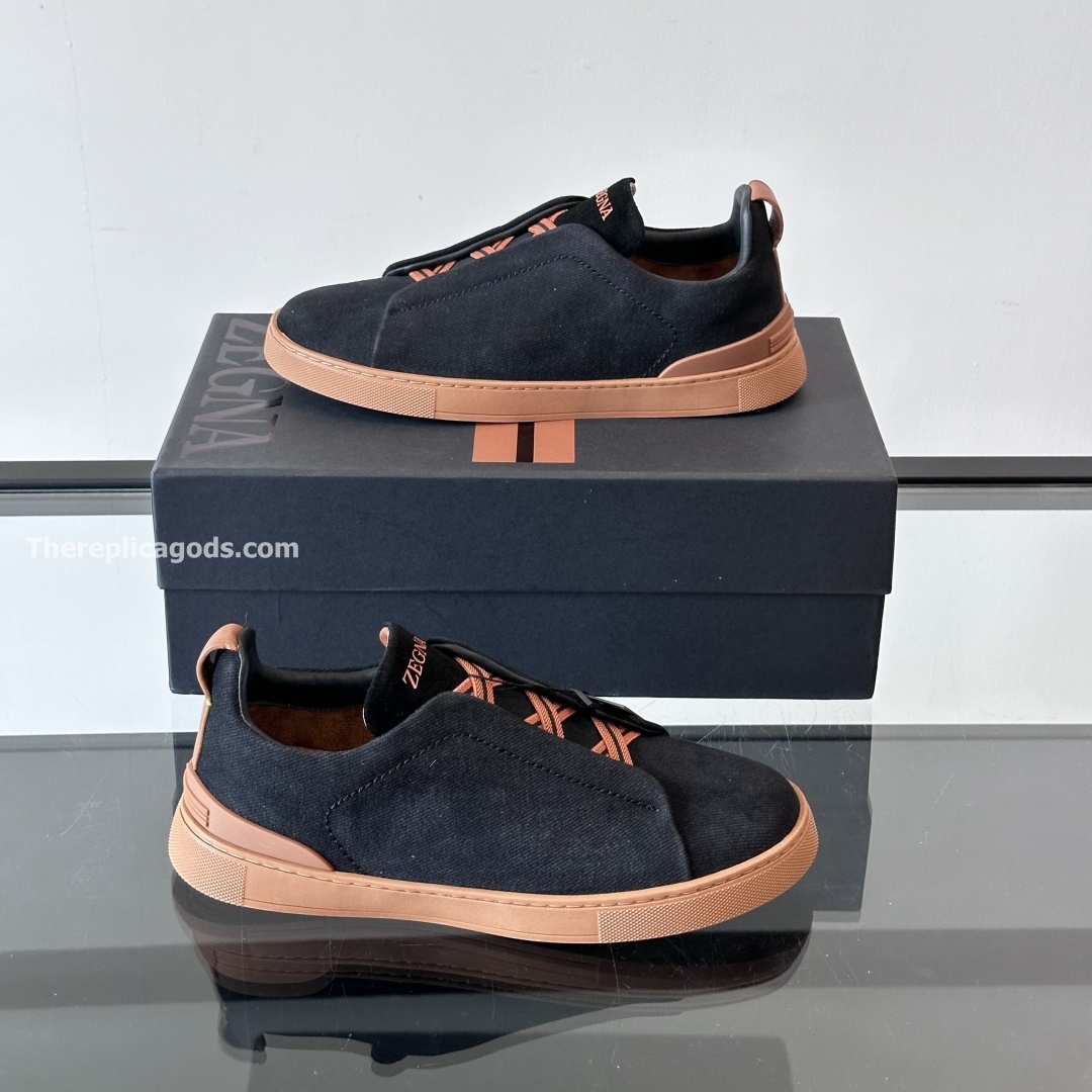 BLACK SUEDE TRIPLE STITCH SNEAKERS
