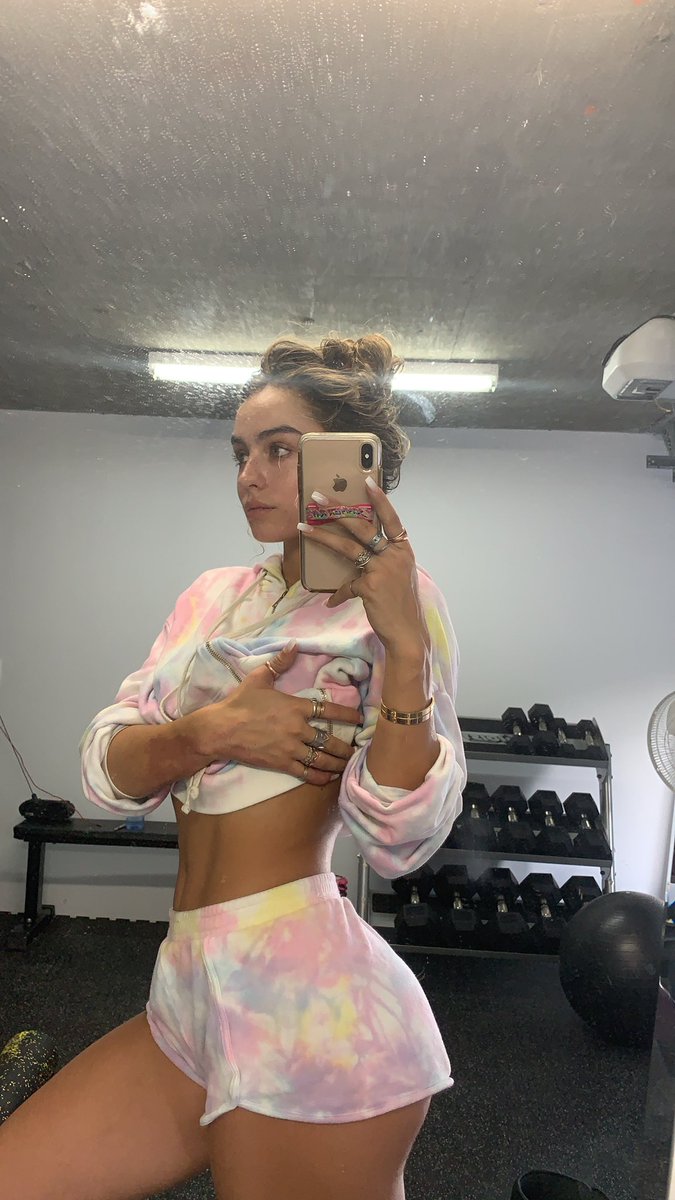 Meeting Sommer Ray in the Gym (Femsub, Story, Cum, Orgasm, Blowjob,  Cowgirl, Missionary, Doggy, Gym) - Image Chest - Free Image Hosting And  Sharing Made Easy