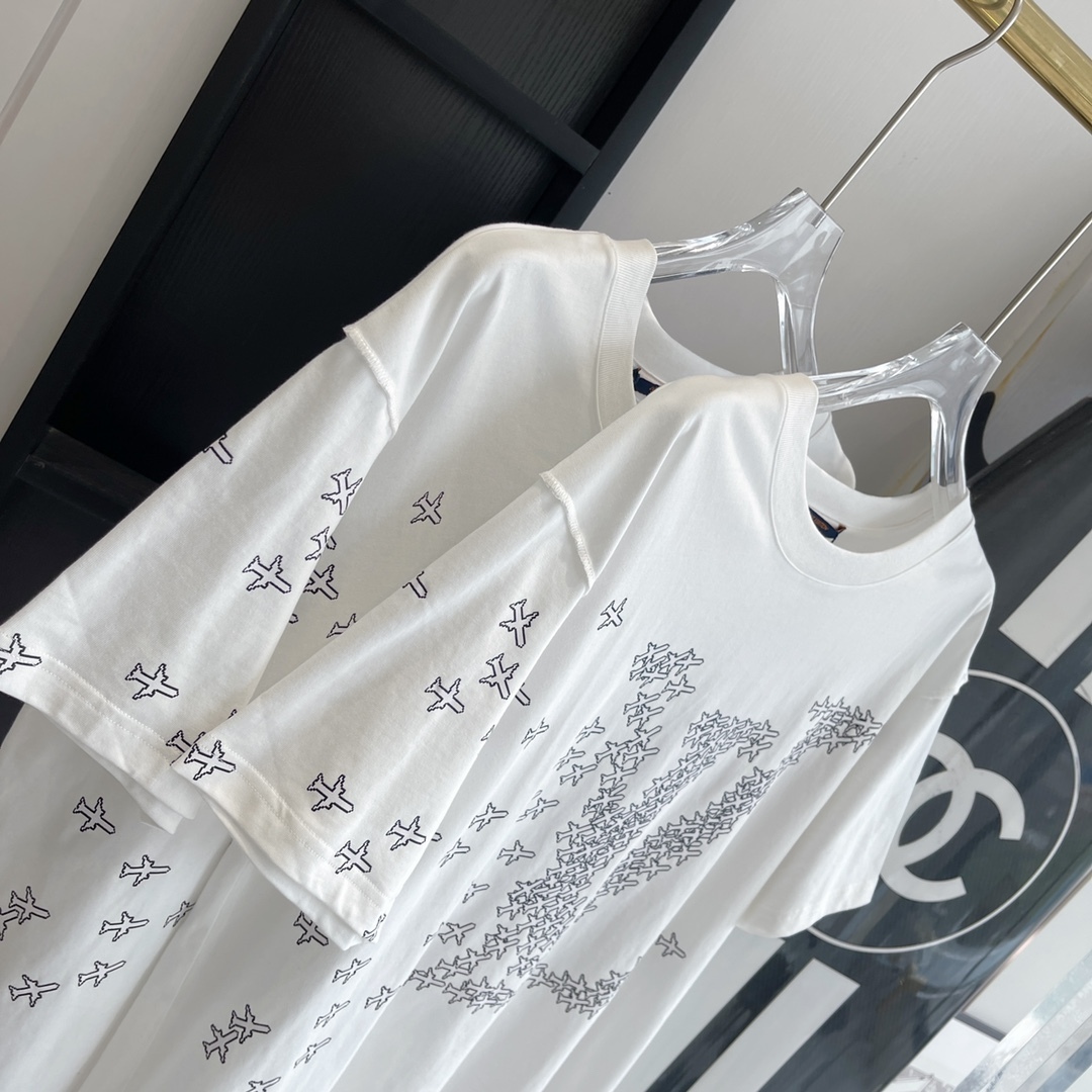 AIRPLANE PRINTED T-SHIRT IN WHITE - TP583