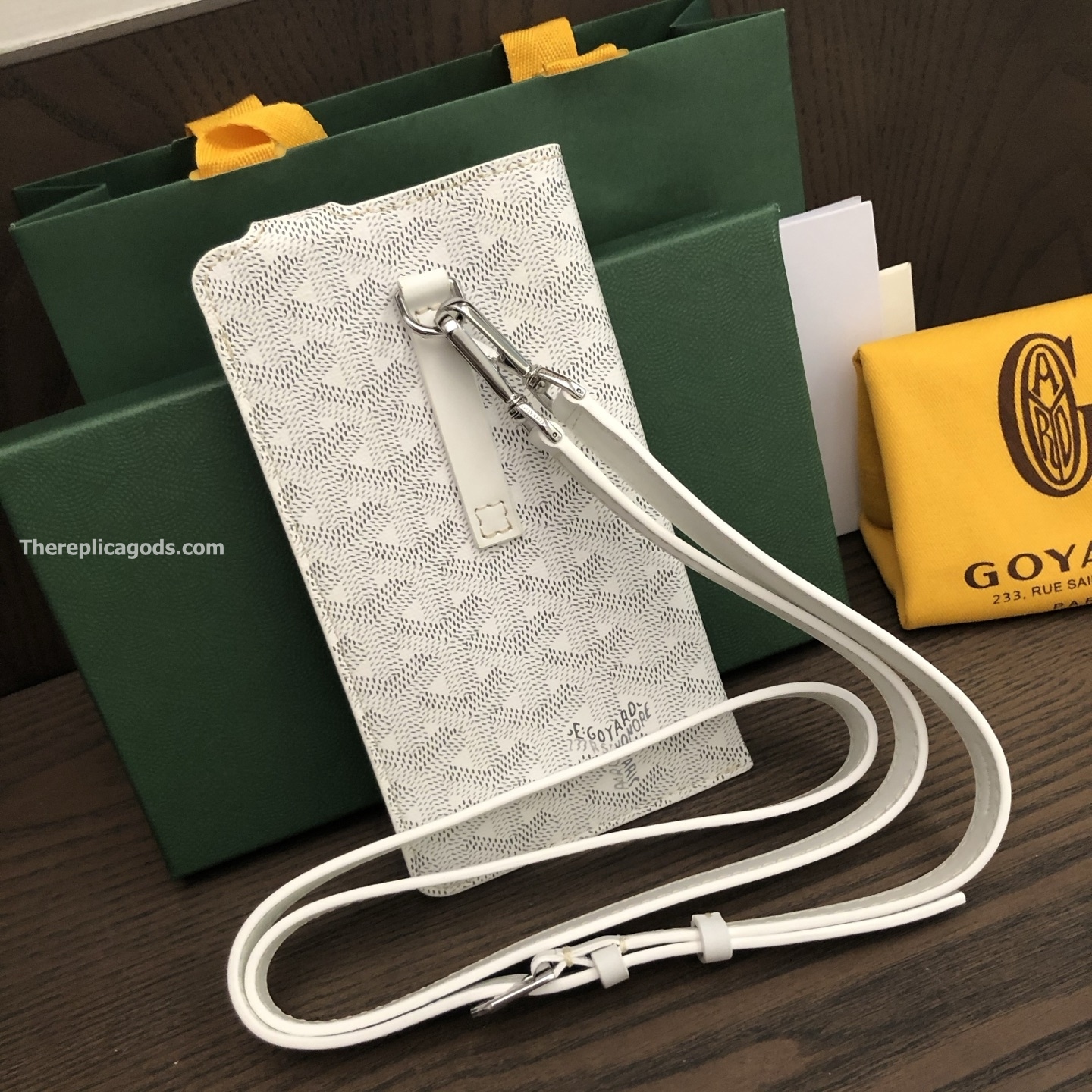 MONTMARTRE GM CASE IN WHITE