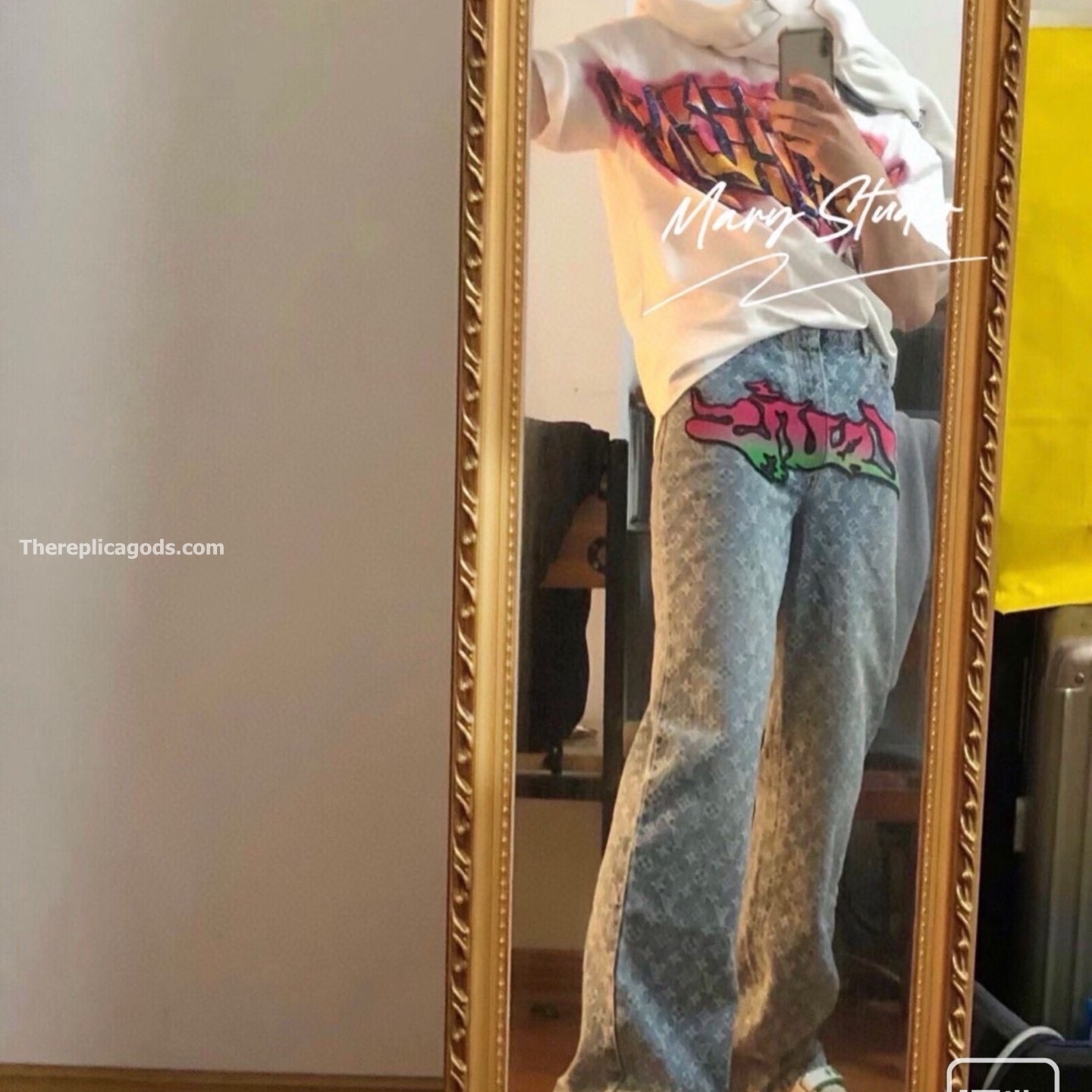 GRAFFITI PRINTED DENIM BAGGY PANTS - TP650
