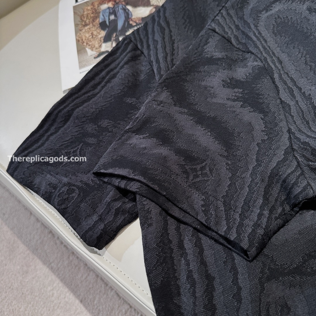 JERSEY JACQUARD T-SHIRT IN BLACK - TP661