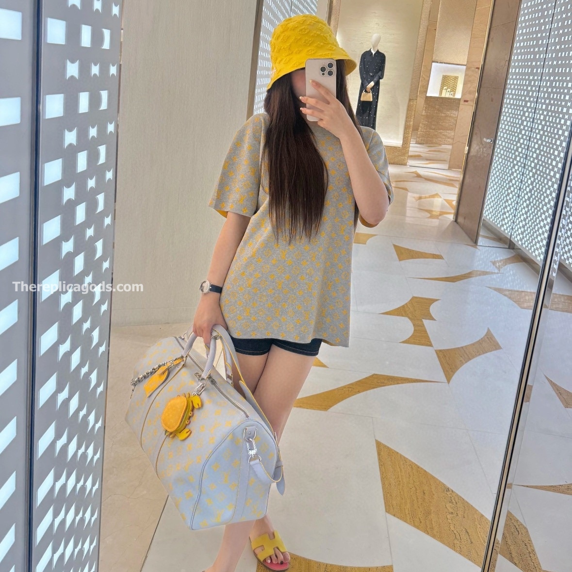 MONOGRAM SHORT-SLEEVED CREWNECK MONOGRAM JACQUARD - TP664