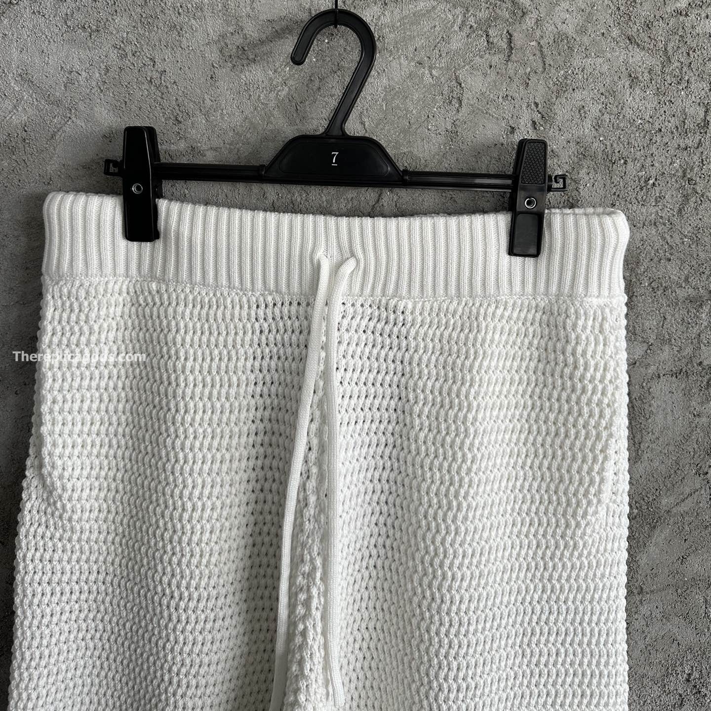 SPORT SHORTS IN WHITE - TP659