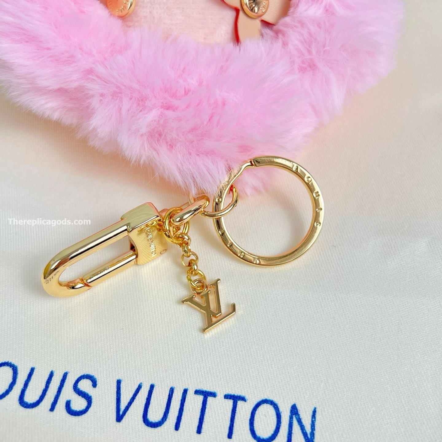 MY VIVIENNE BAG CHARM IN PINK M02348