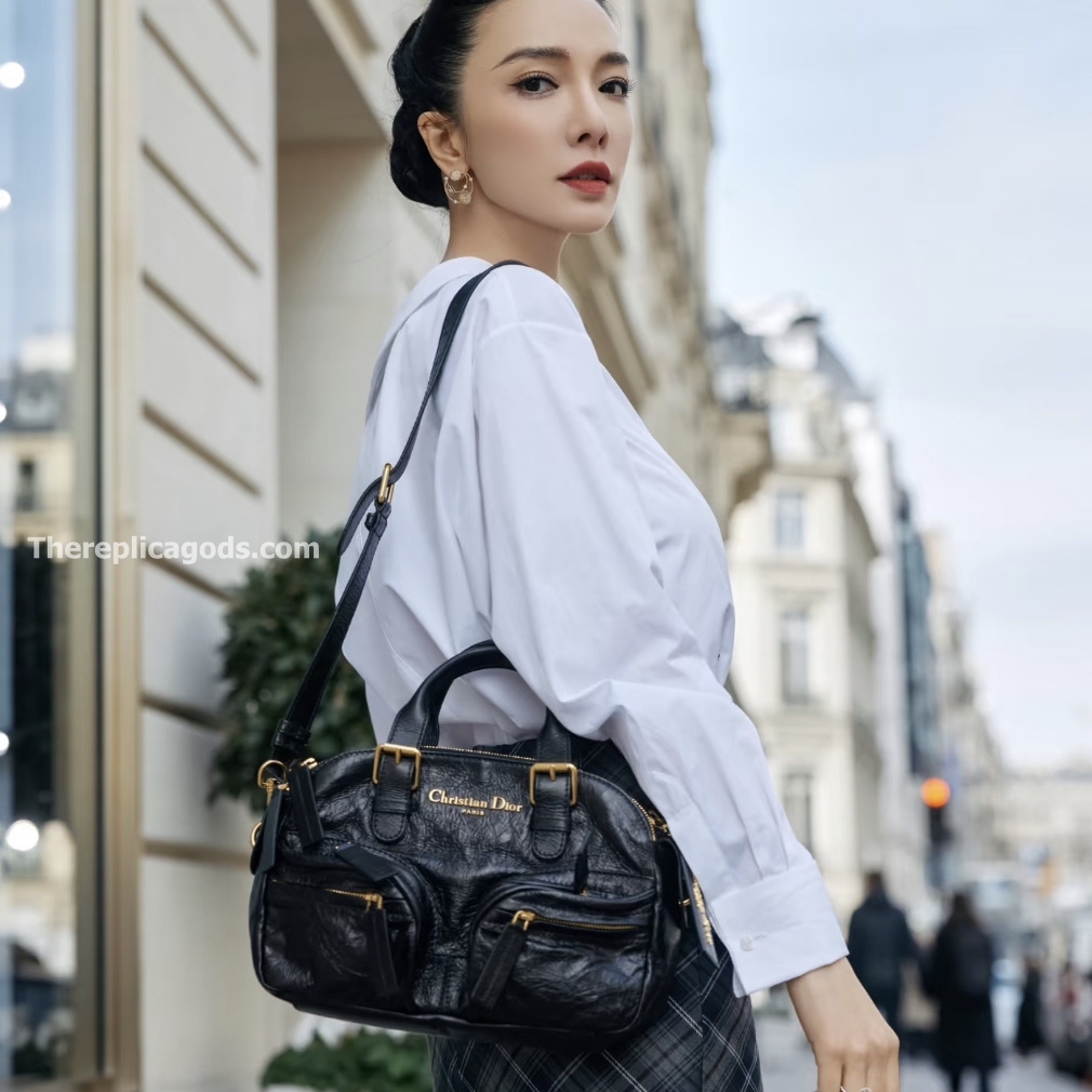 SMALL GRAND TOUR BOWLING BAG BLACK CRINKLED CALFSKIN