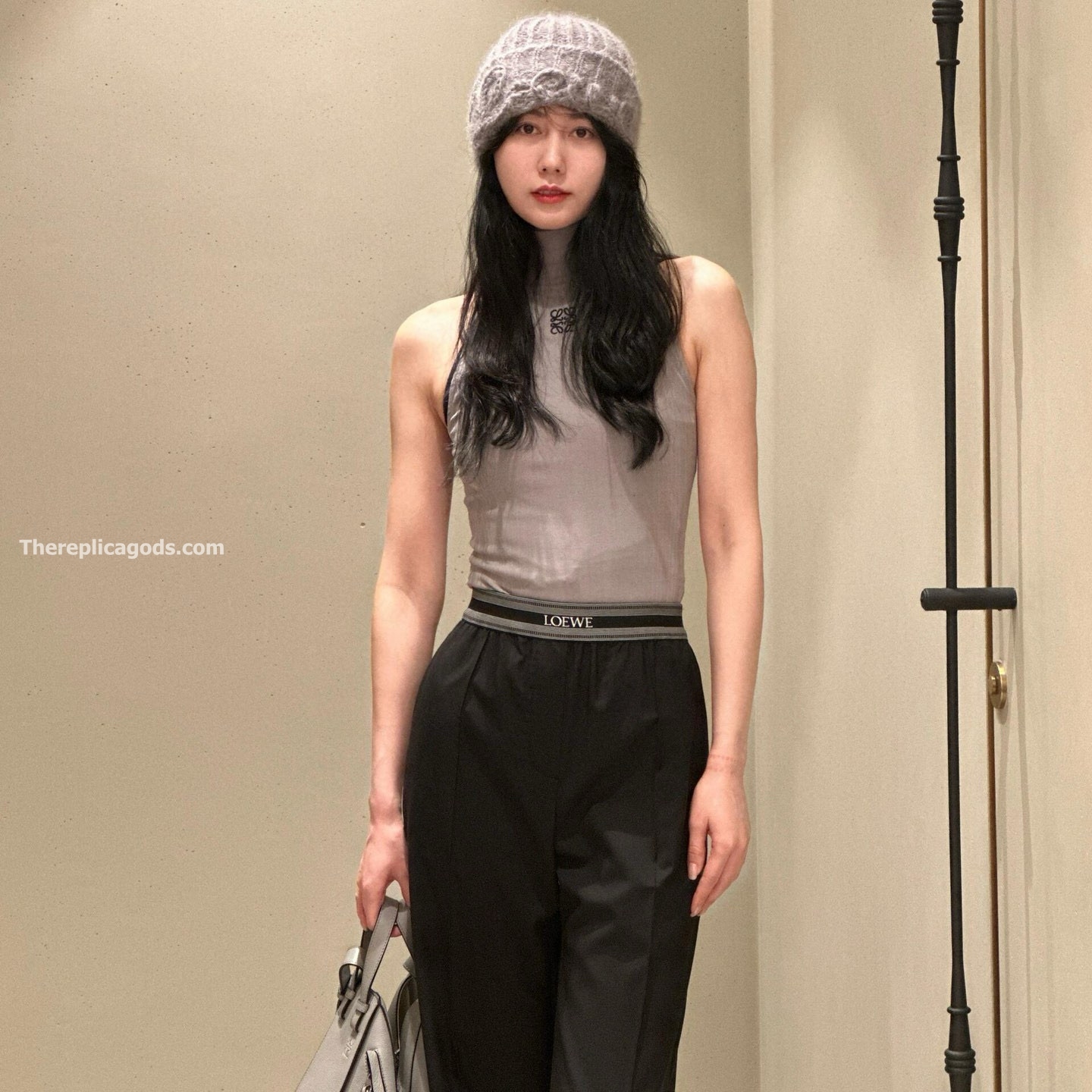 LOGO BANDED CROPPED TROUSERS IN BLACK - TP568