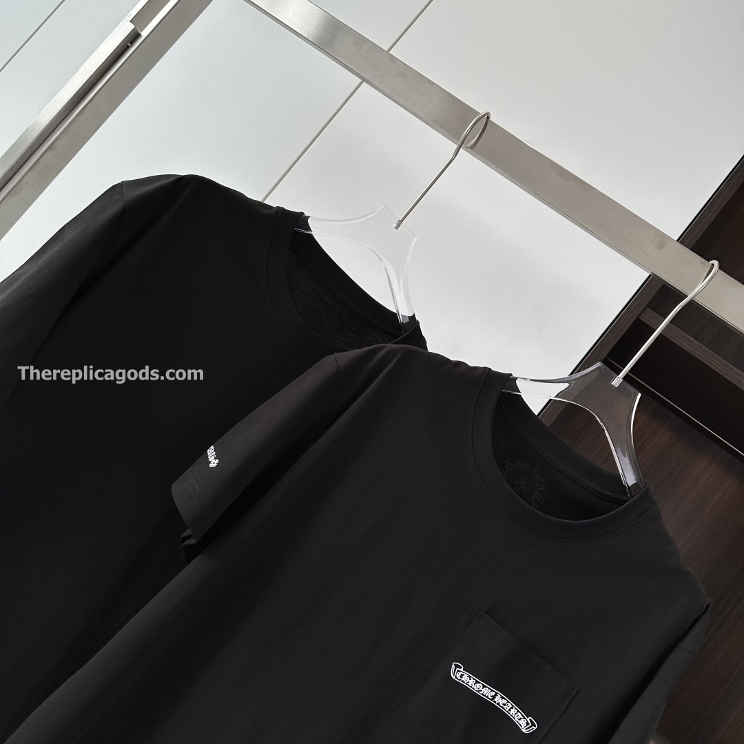 CROSS T-SHIRT IN BLACK - TP593
