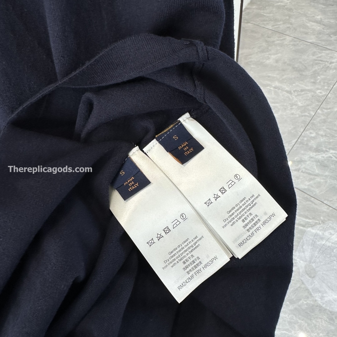 SHORT SLEEVED COTTON CREWNECK IN DEEP BLACK - TP587