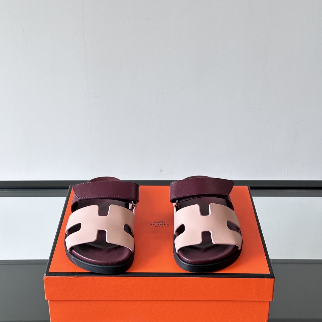 CHYPRE SANDALS IN RED AND BEIGE - HS122