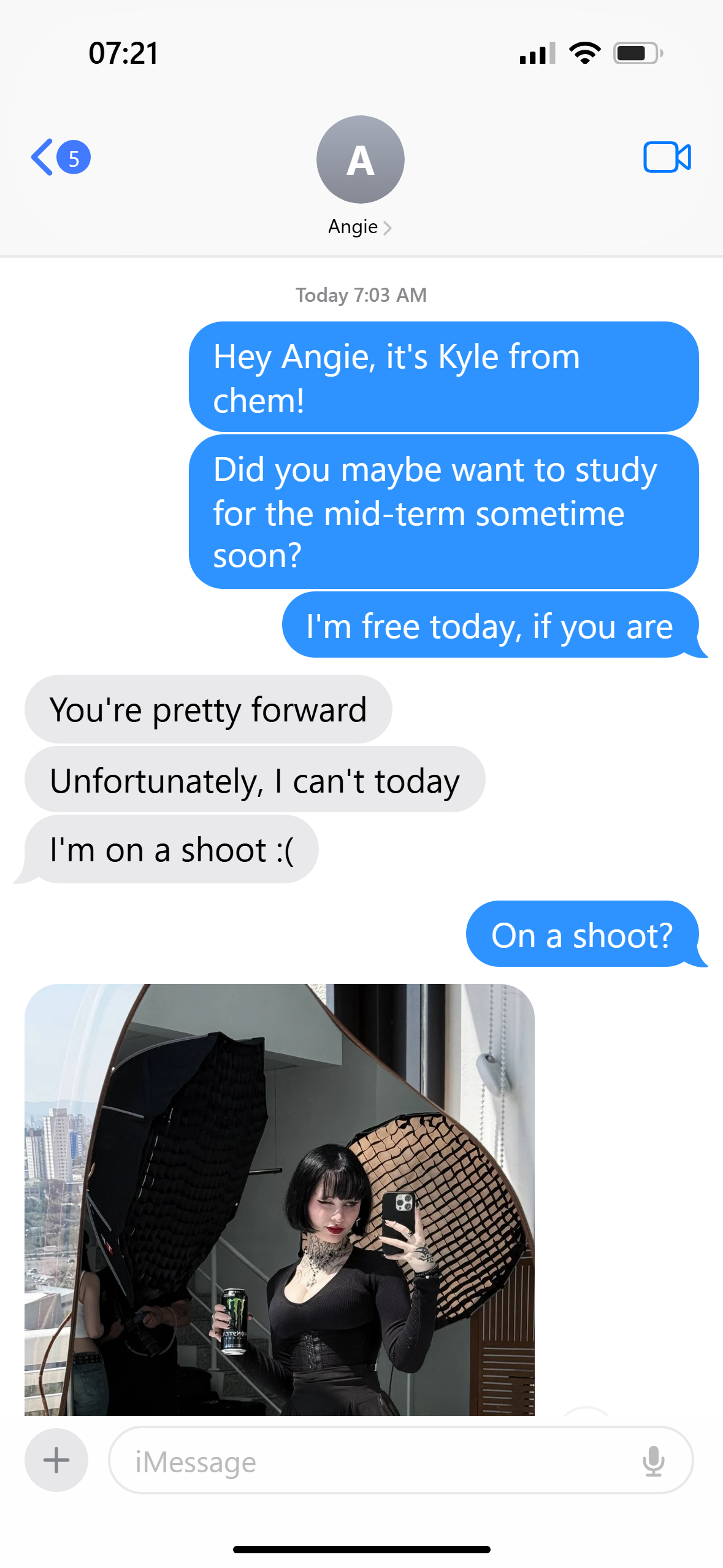 College Crush - Chapter 1, image 18