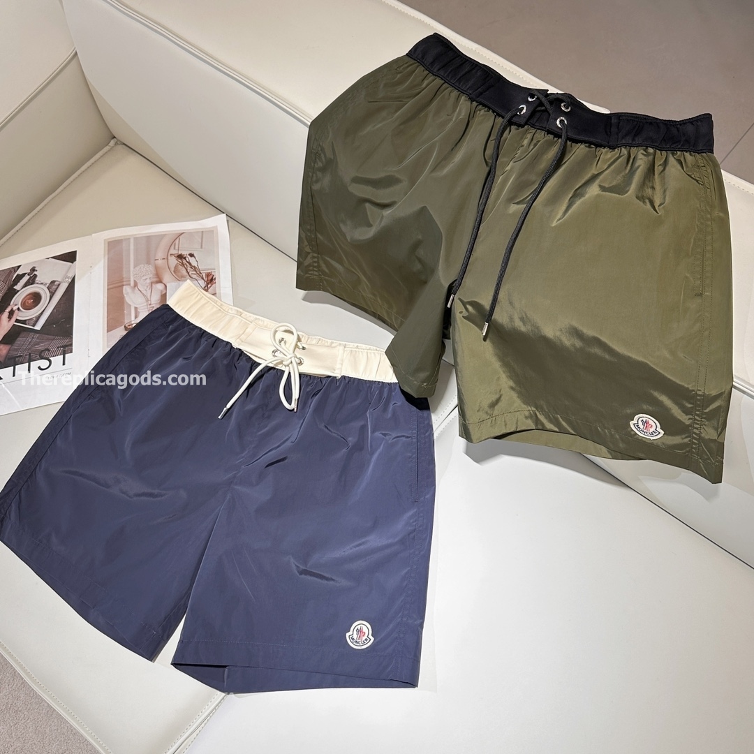 LOGO PATCH SWIM SHORTS IN GREEN - TP629