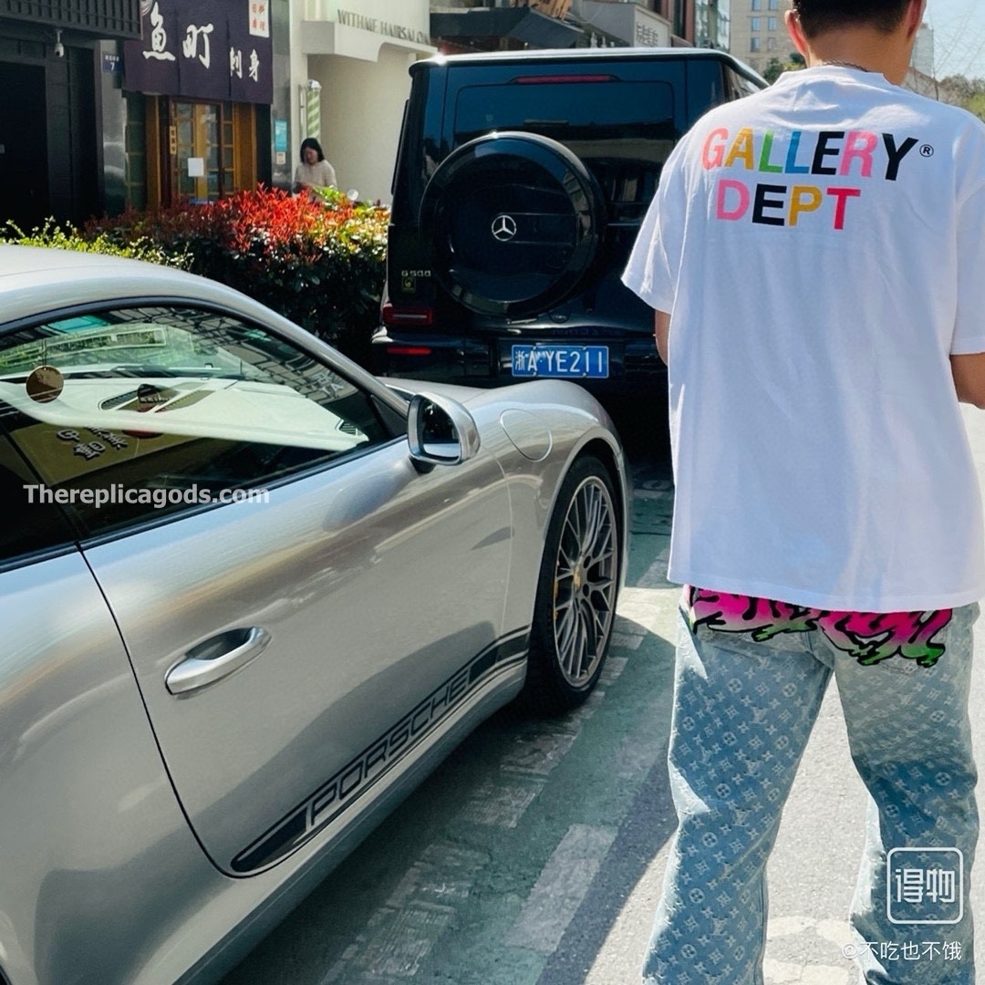 GRAFFITI PRINTED DENIM BAGGY PANTS - TP650