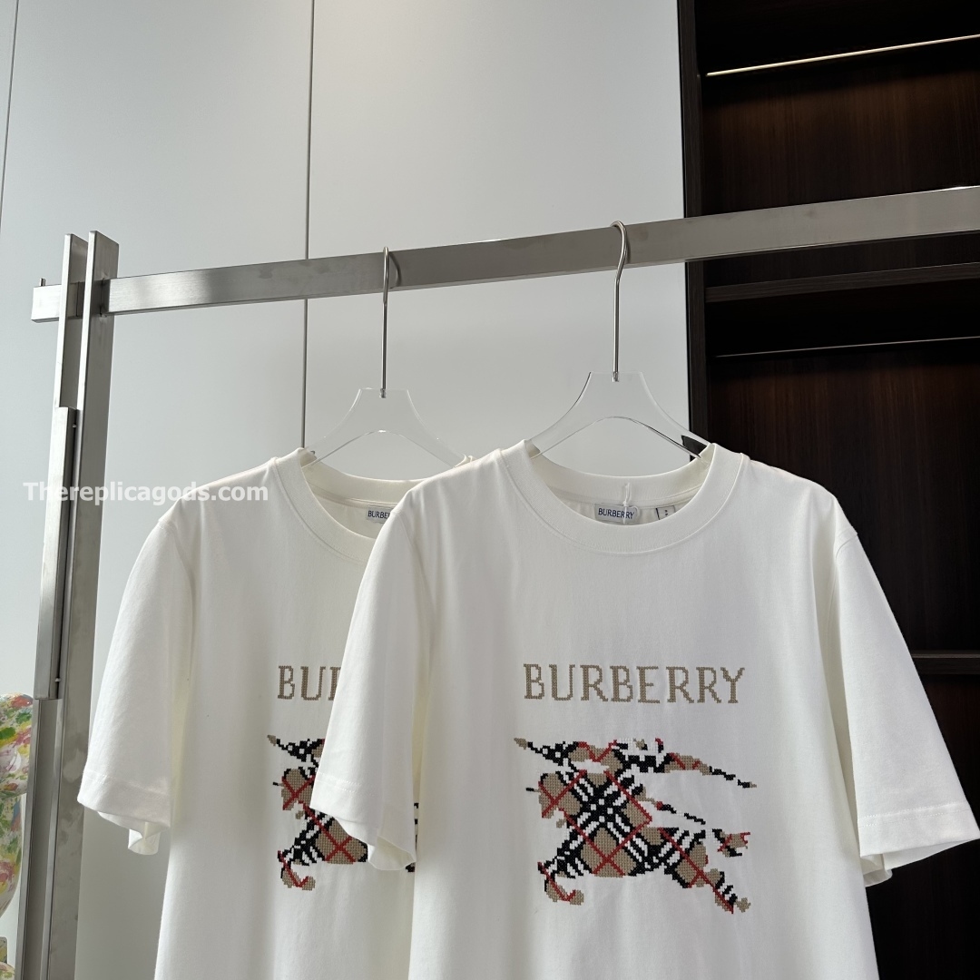 CROSS STITCH EKD​ COTTON T-SHIRT IN WHITE - TP588