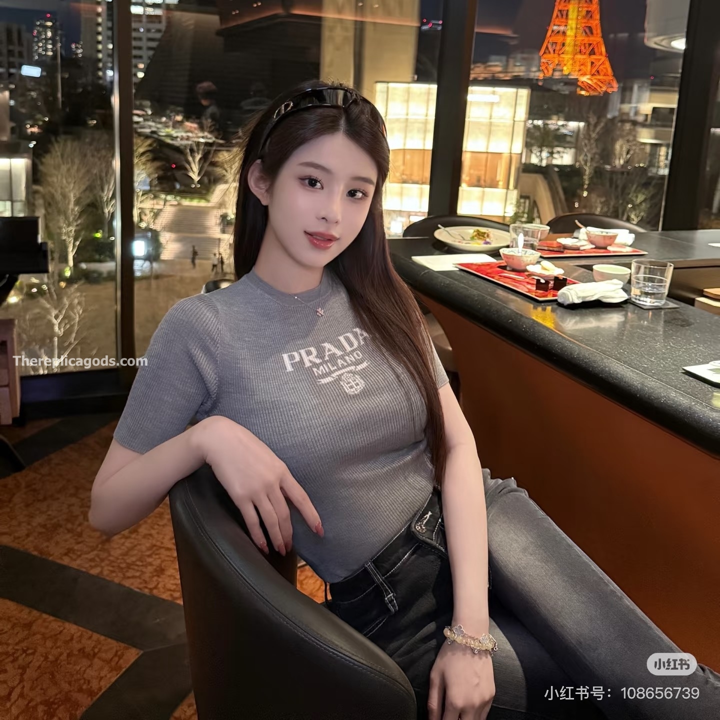 GREY SILK CREW-NECK SWEATER WITH LOGO - TP563