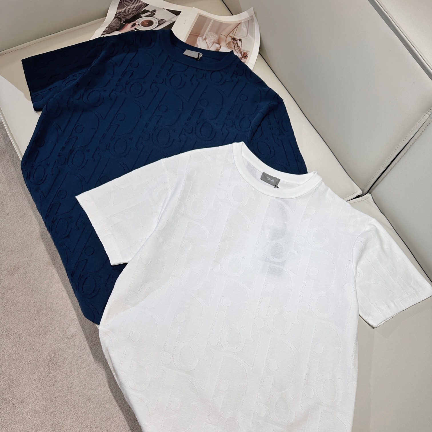 OBLIQUE T-SHIRT, RELAXED FIT DEEP BLUE COTTON JERSEY - TP571