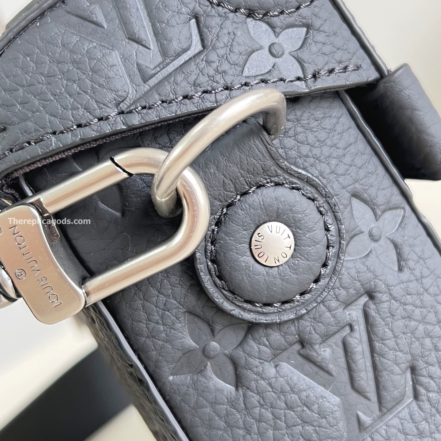 SOUL TRUNK CROSSBAG BLACK TAURILLON MONOGRAM M13871