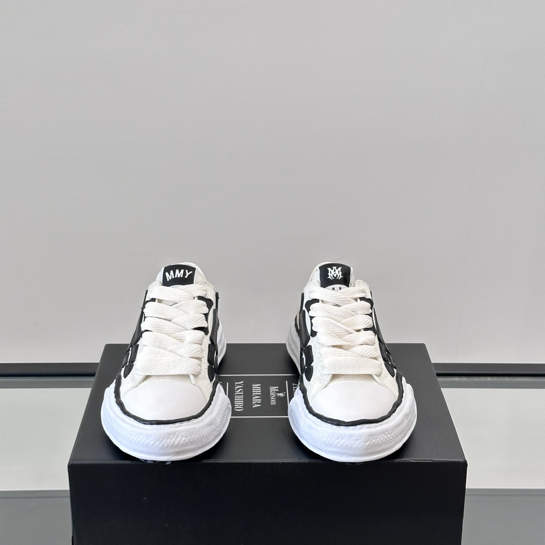 x MMY BONES SNEAKERS IN WHITE - RI84