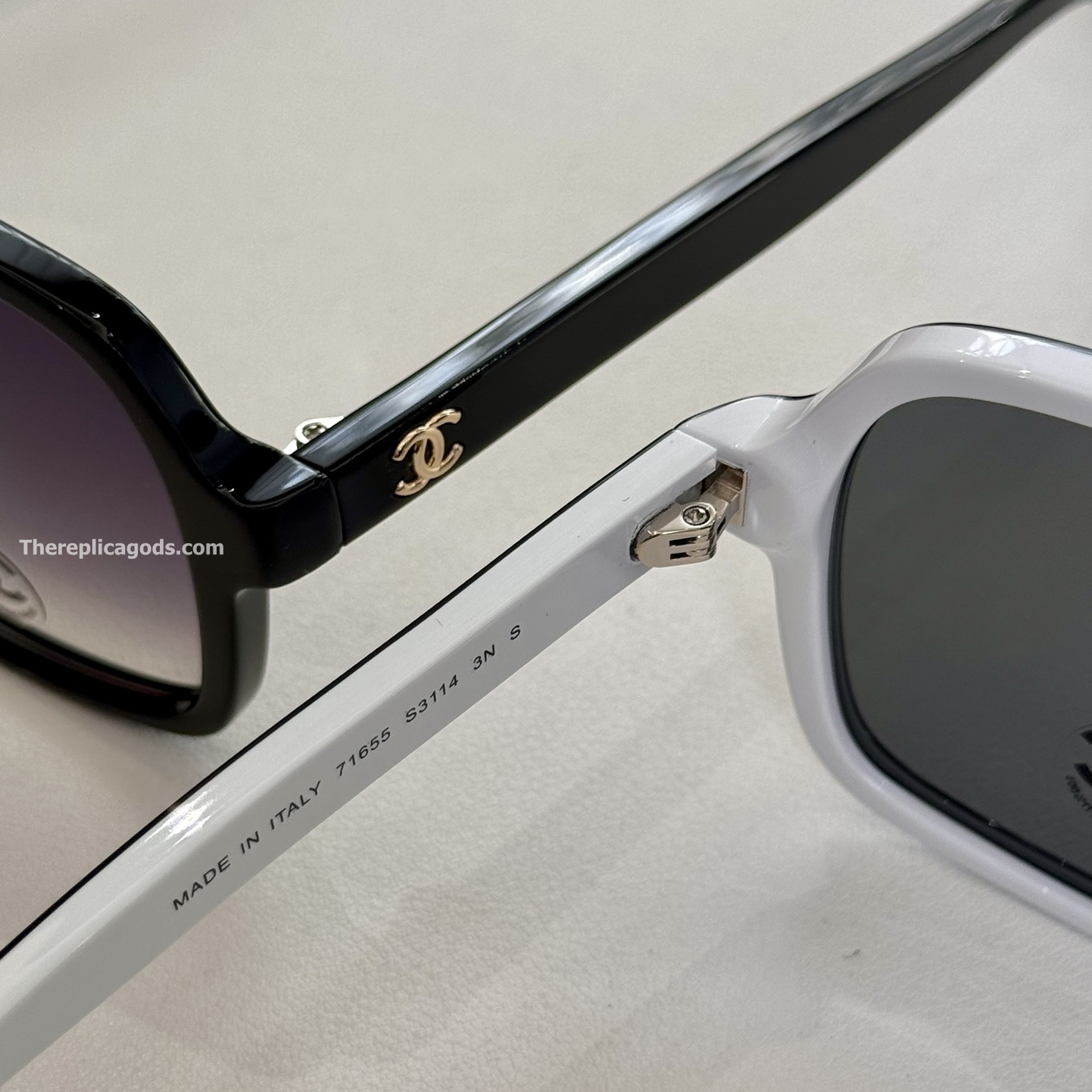 SHIELD SUNGLASSES IN GREY CH9158 - SG195