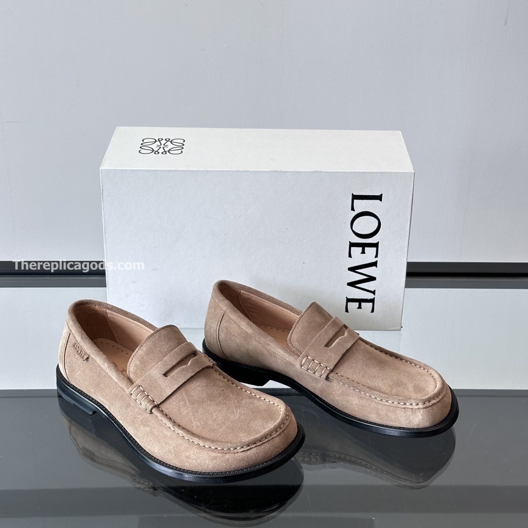 CAMPO BRUSHED-LEATHER LOAFERS