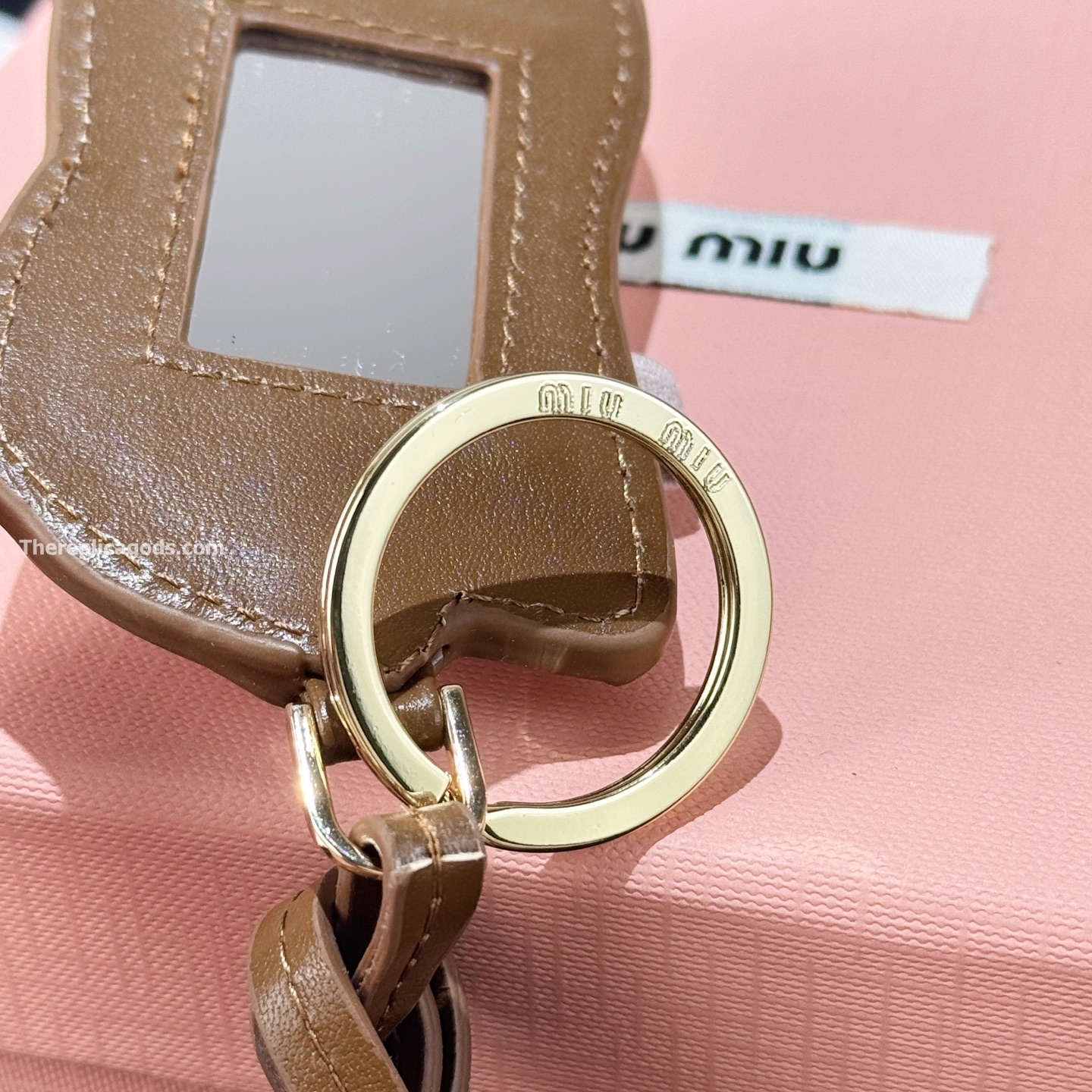 BALLET LEATHER KEYCHAIN TRICK