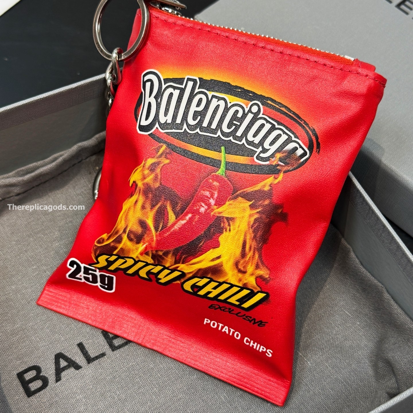 CHARM/KEYCHAIN CHIPS IN RED