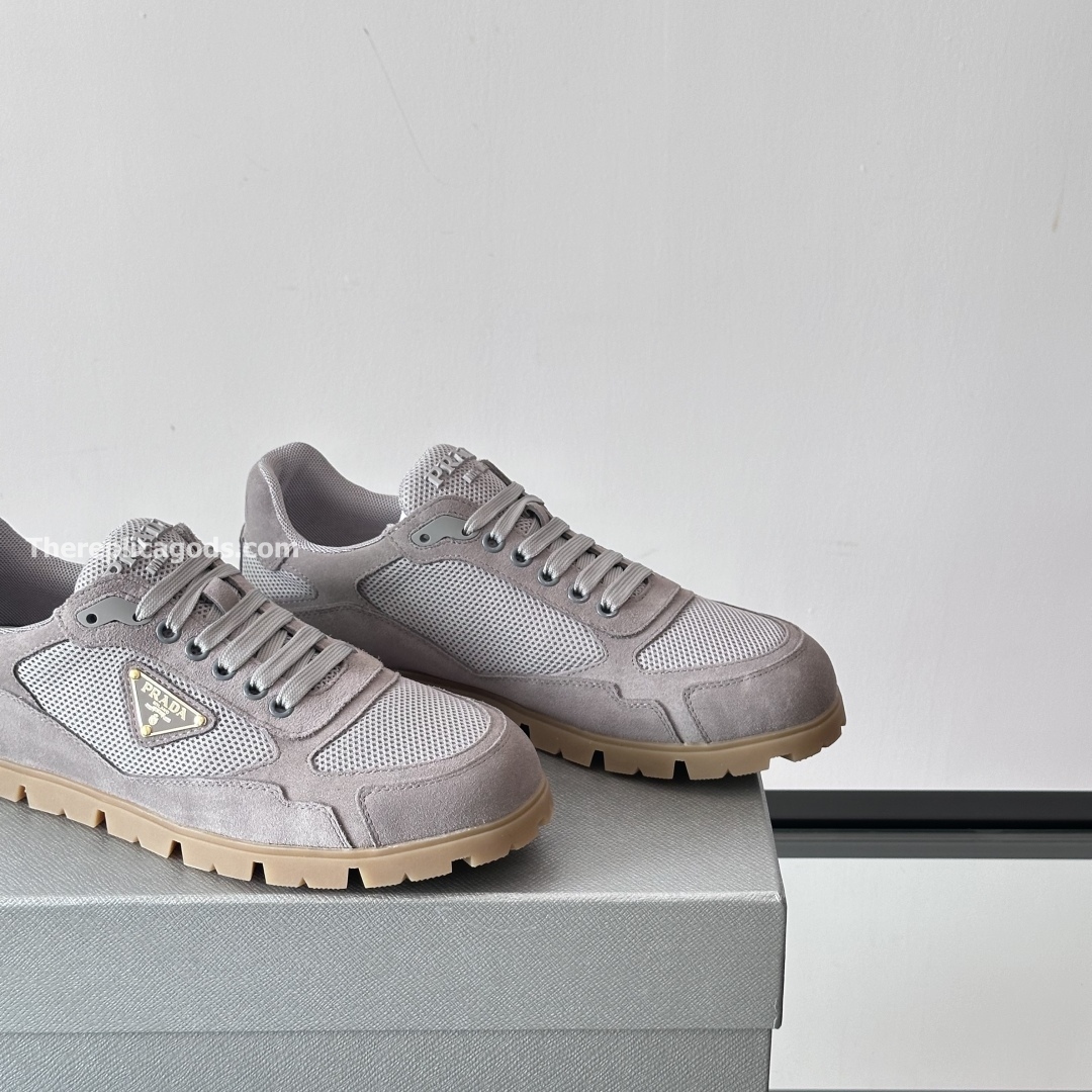 TRAIL MESH FABRIC AND SUEDE SNEAKERS IN GREY - PD228