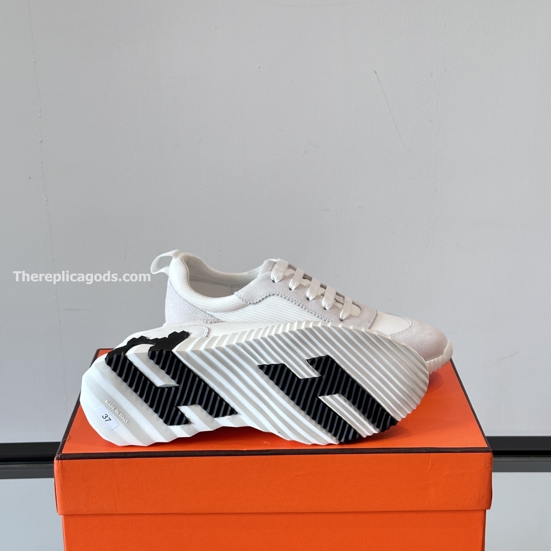 BOUNCING SNEAKERS IN WHITE - H264