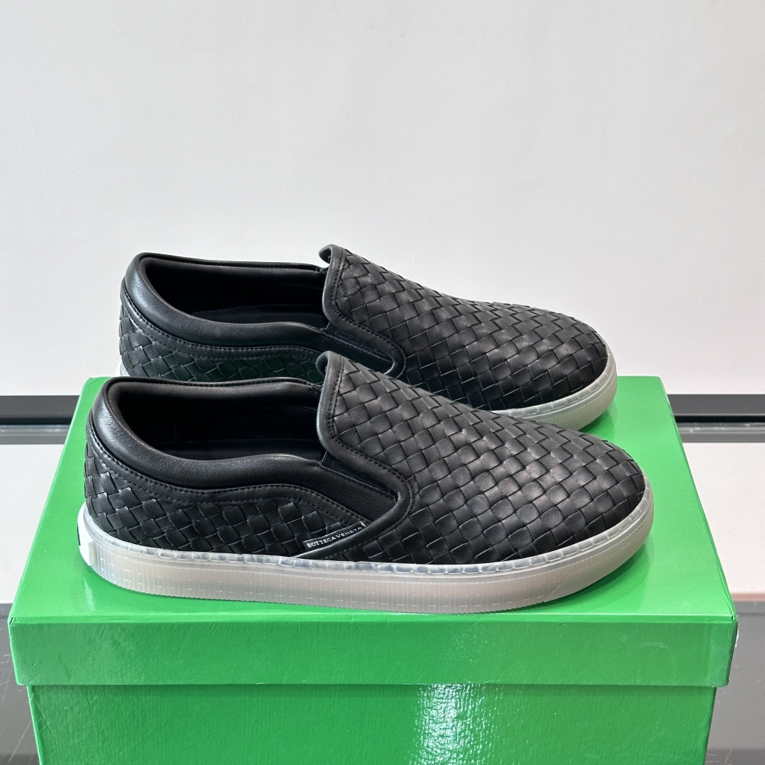 SERENA SNEAKERS IN BLACK - BV31