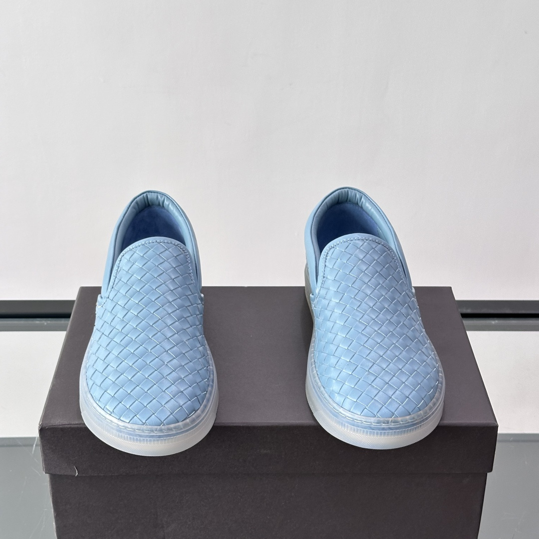 SERENA SNEAKERS BLUE SOFT LEATHER - BV35