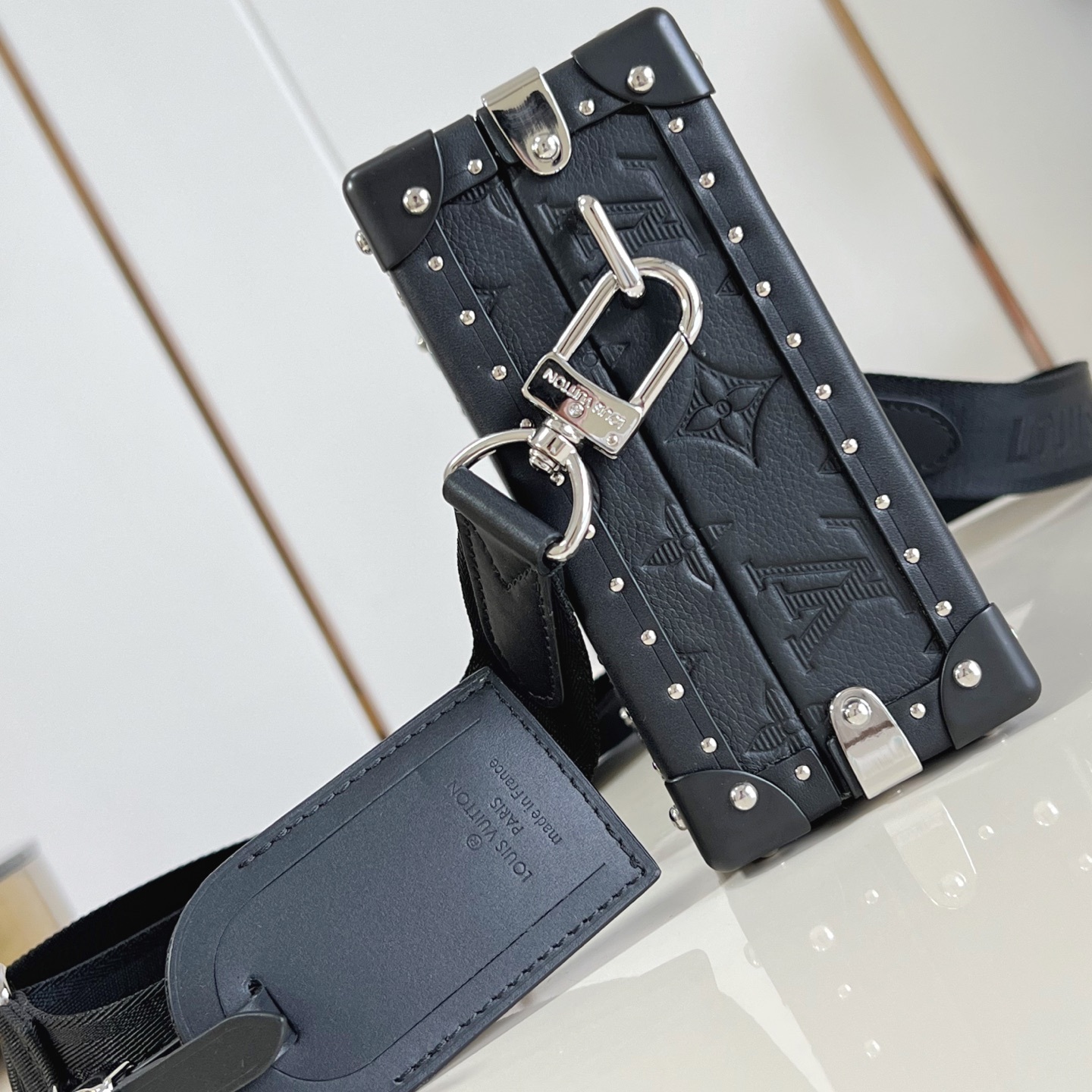 CLUTCH BOX BLACK MONOGRAM SHADOW COWHIDE LEATHER M12876