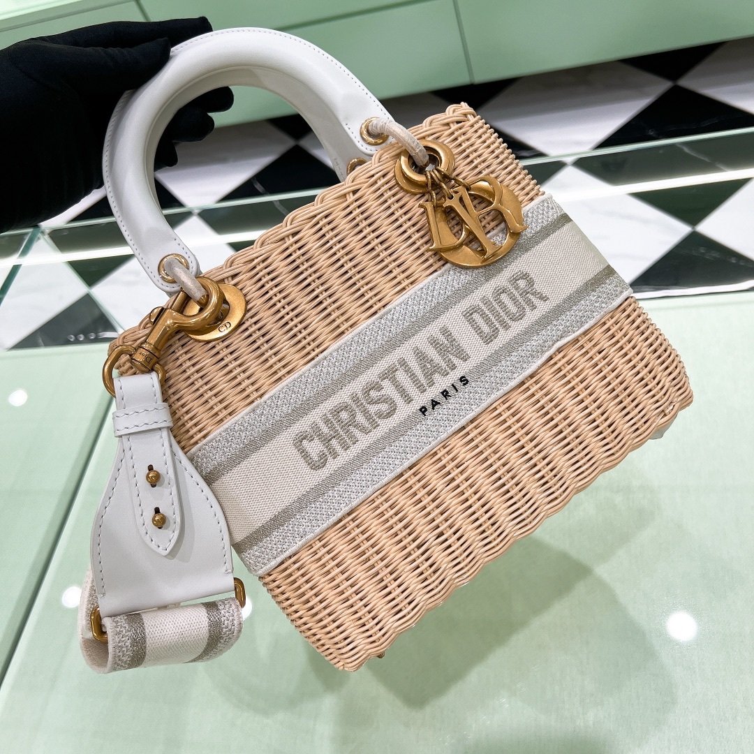 MEDIUM LADY BAG WICKER OBLIQUE CANVAS
