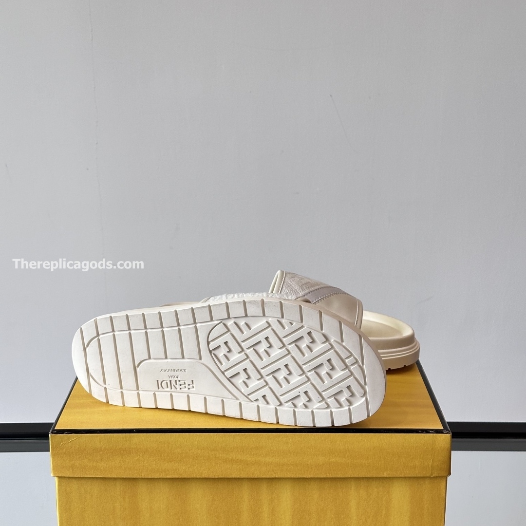 DIAGONAL SLIDES WHITE FF JACQUARD AND LEATHER SLIDES - FDS10