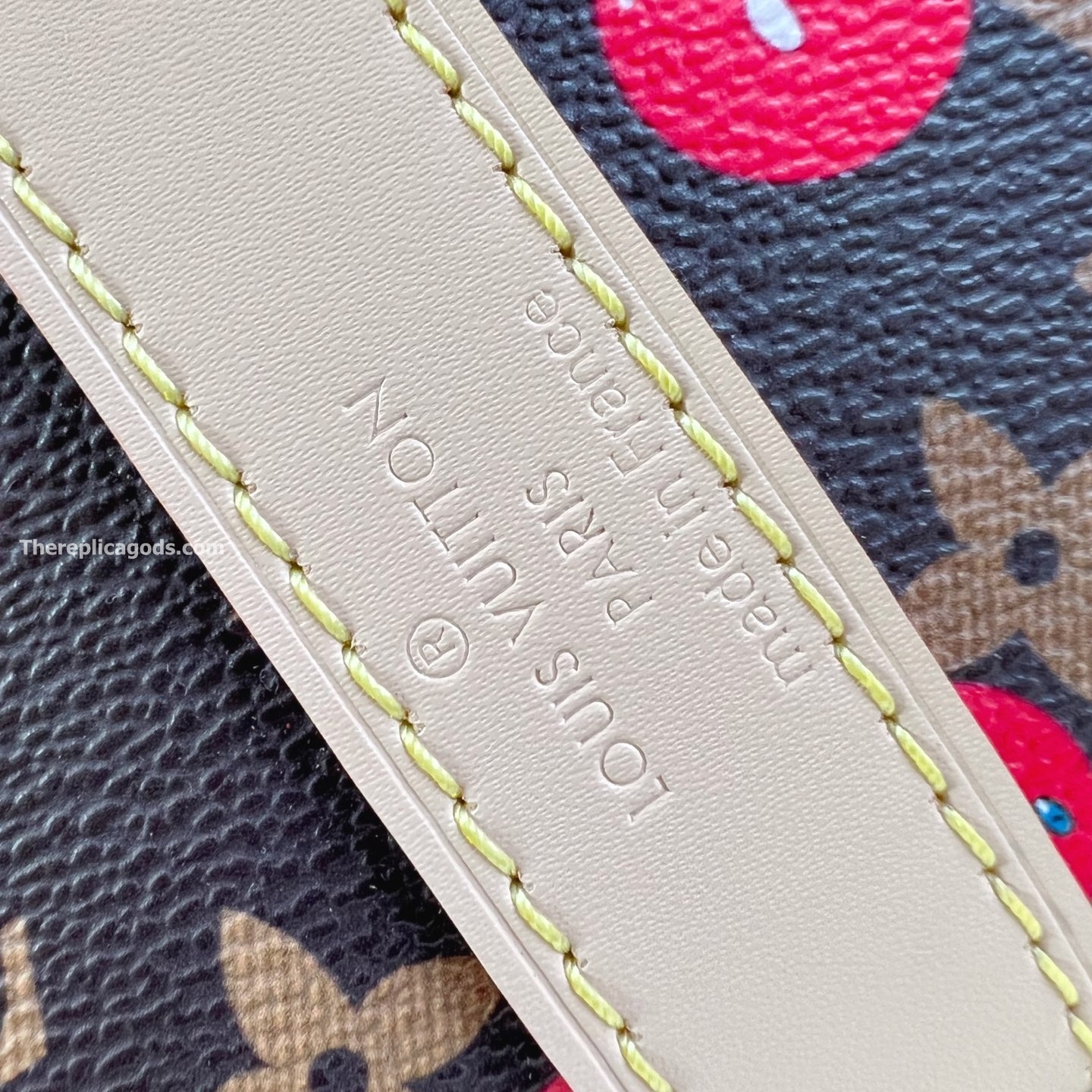 X TAKASHI MURAKAMI KEEPALL BANDOULIERE 45 BAG M13764