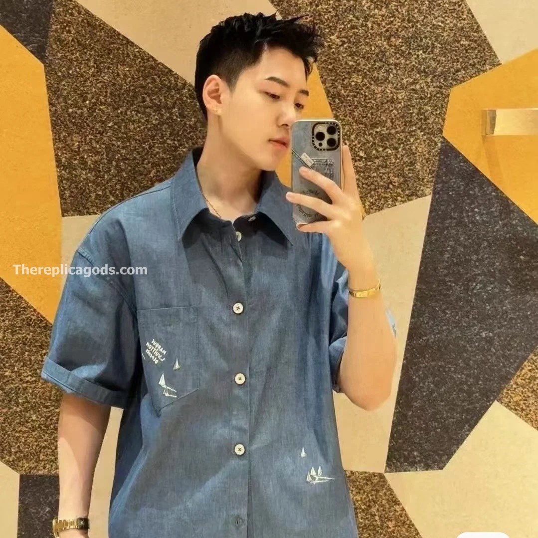 EMBROIDERED CHAMBRAY SHORT-SLEEVED SHIRT - SH355