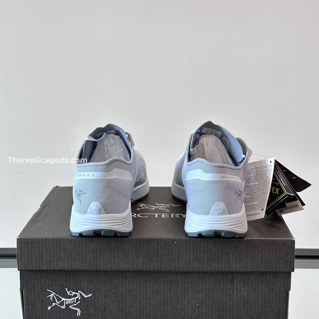 NORVAN SL 2 SNEAKERS IN LIGHT BLUE