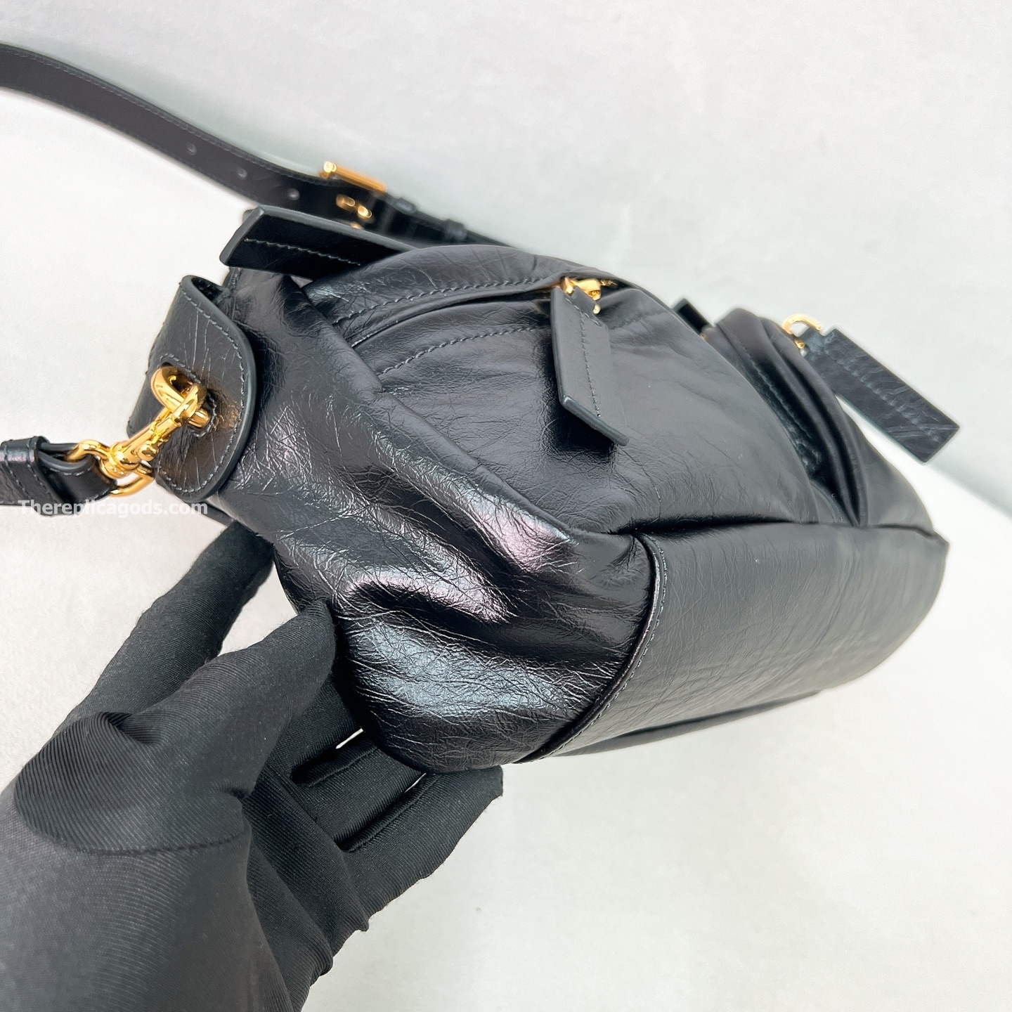 SMALL GRAND TOUR BOWLING BAG BLACK CRINKLED CALFSKIN