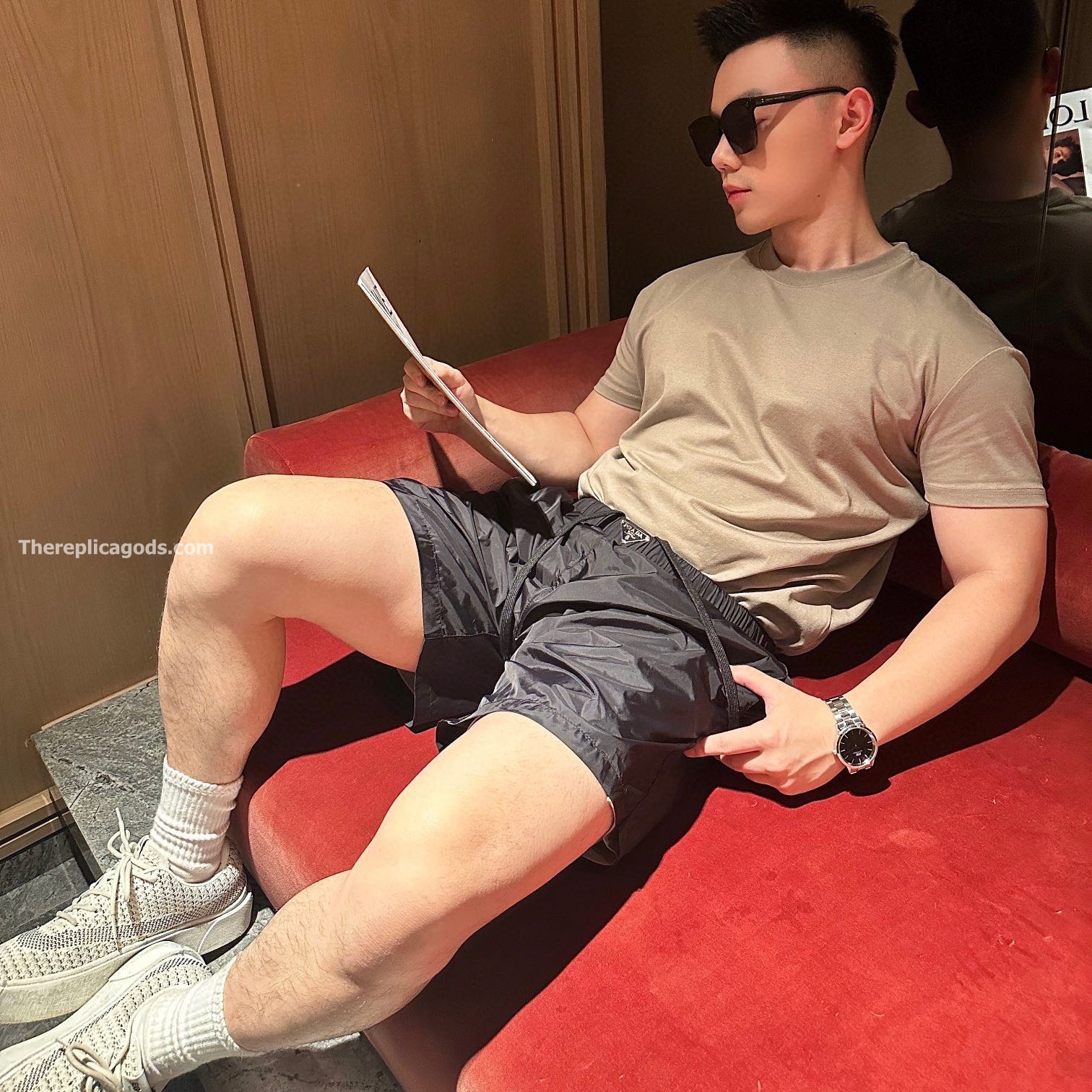 NYLON SHORTS IN BLACK - TP645