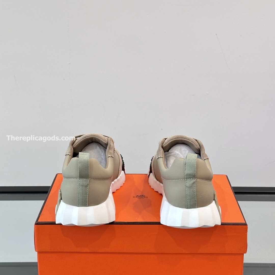 BOUNCING SNEAKERS IN BEIGE - H270