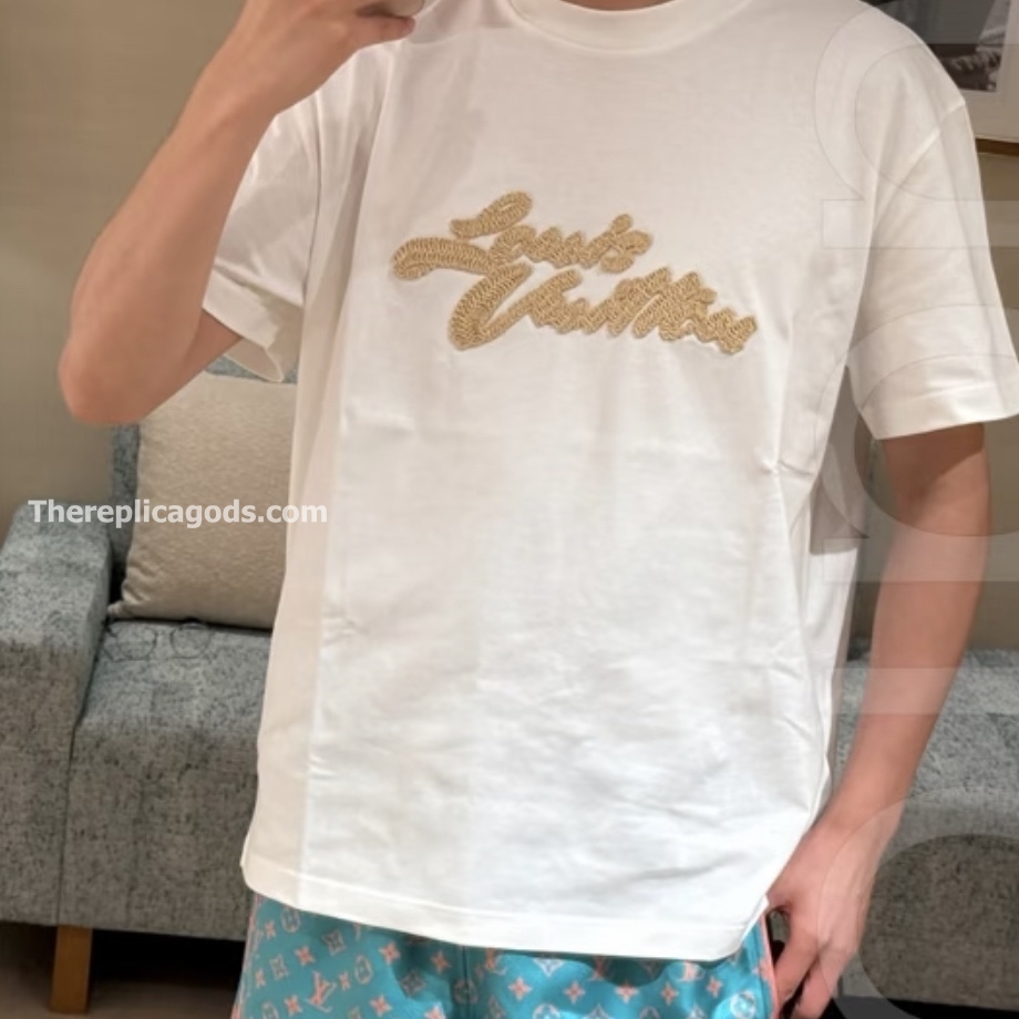 EMBROIDERED SIGNATURE T-SHIRT IN WHITE - TP663
