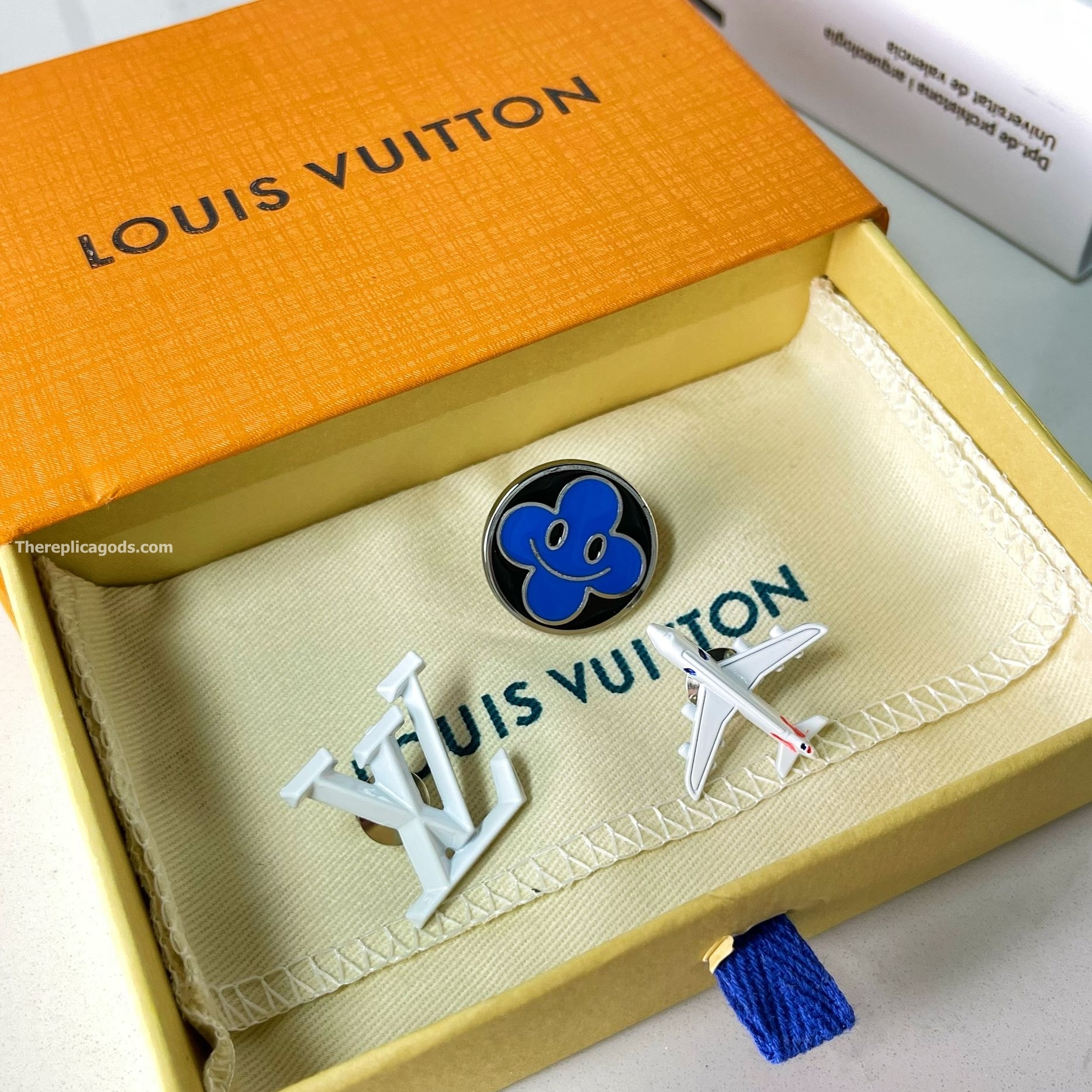 SET OF THREE LV PINS MP3311