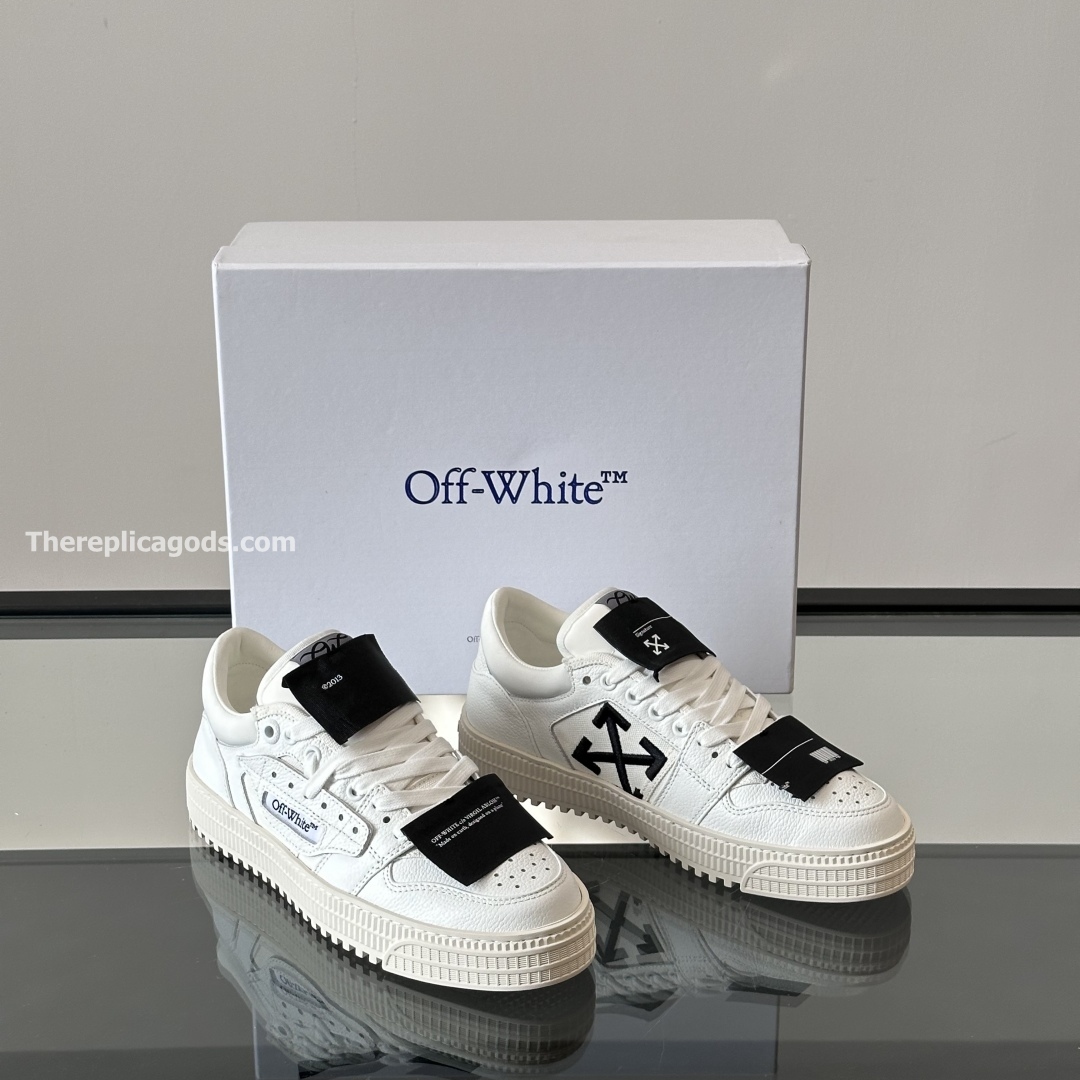 3.0 OFF-COURT SNEAKERS IN WHITE - OW51