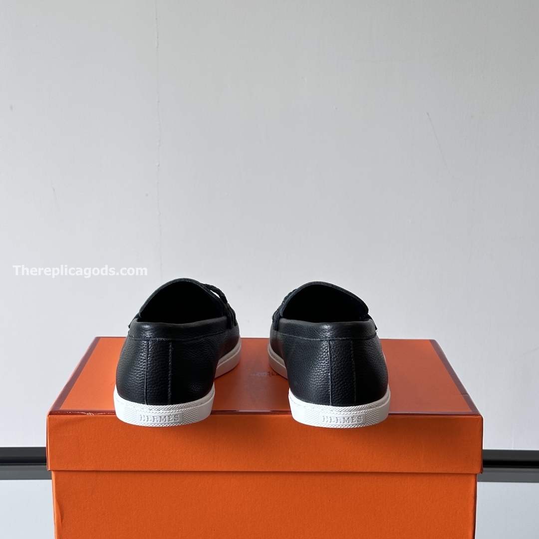 IGNACIO LOAFERS IN BLACK - H250