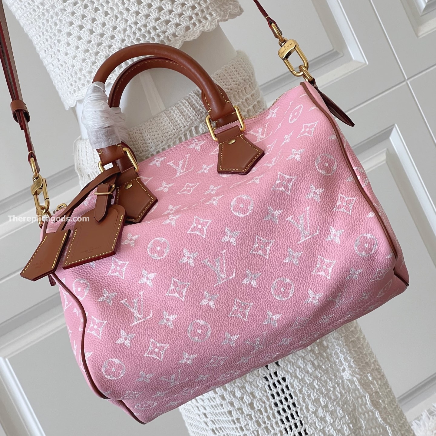LV SPEEDY P9 BANDOULIERE 30 CANDY PINK CALF LEATHER M13914