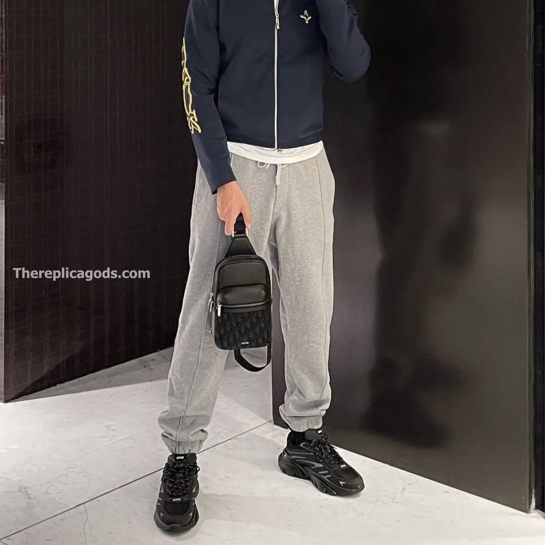 RIDER 2.0 SLING BAG BLACK OBLIQUE JACQUARD AND GRAINED CALFSKIN