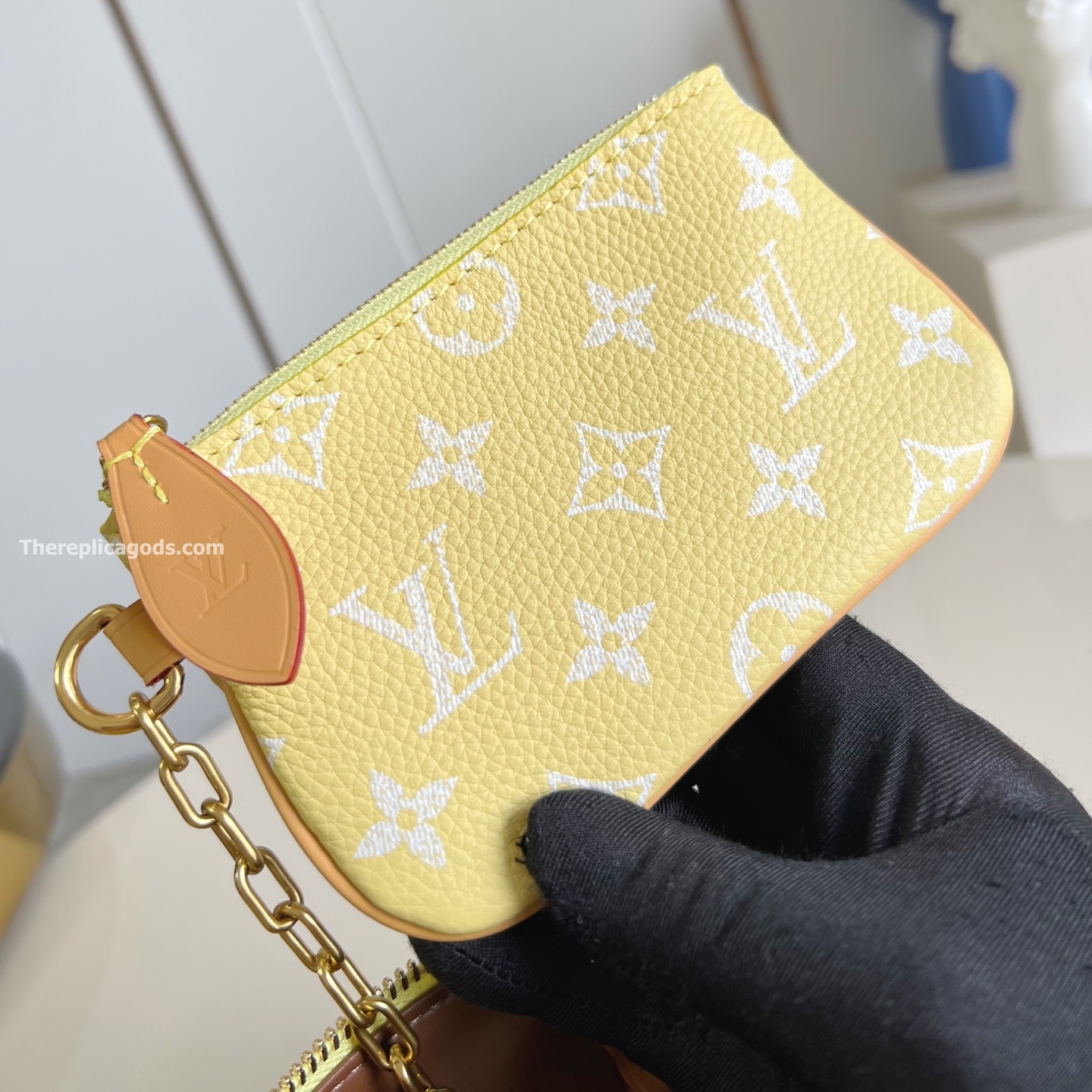 SPEEDY P9 BANDOULIERE 25 BAG IN YELLOW M24426