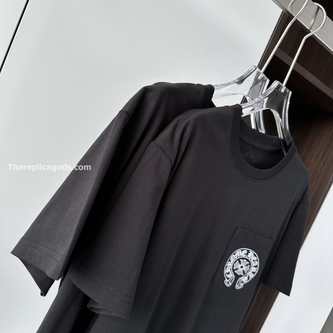 CROSS T-SHIRT IN BLACK - TP591